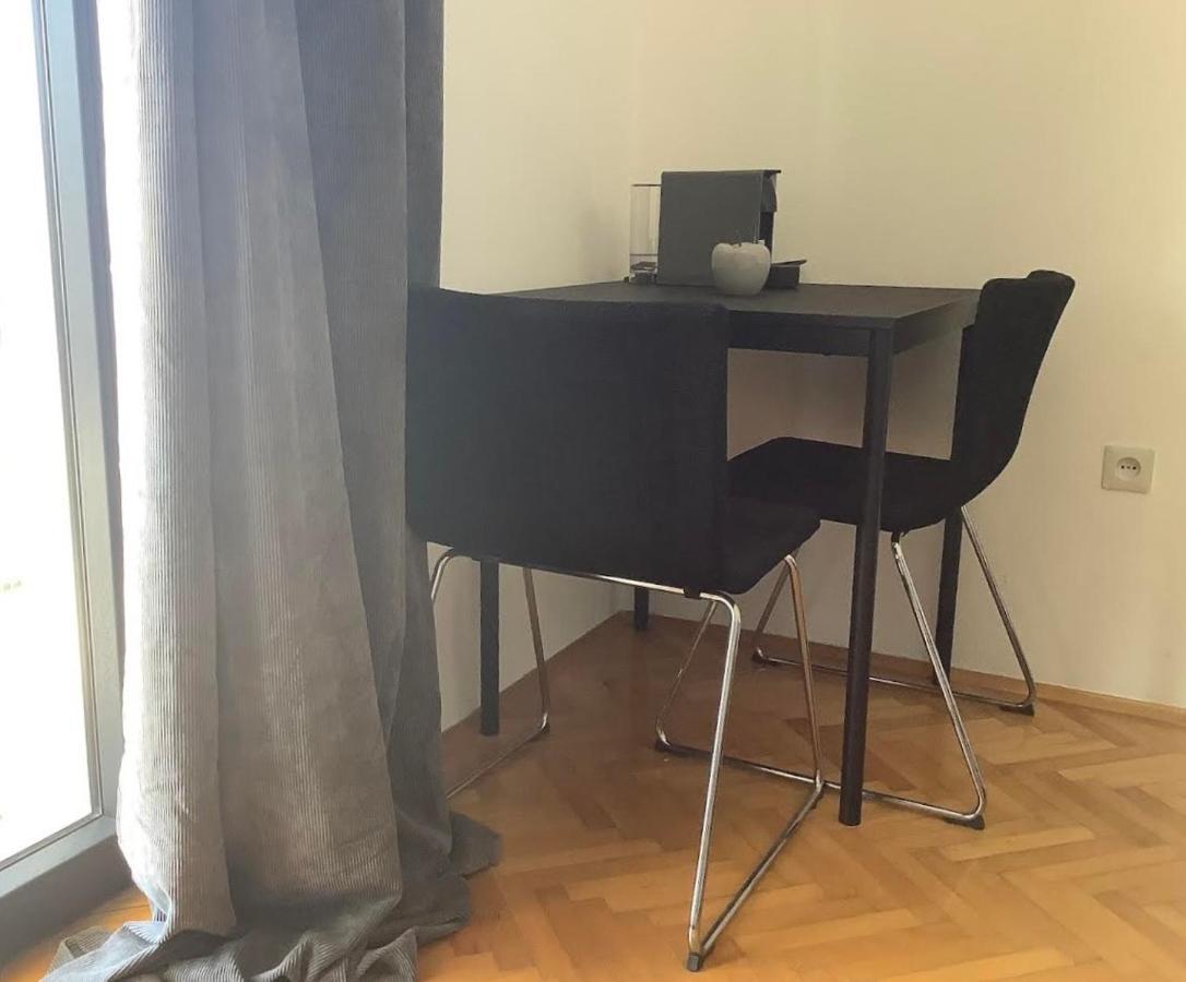 Rooms 22 - Beachfront Primošten Екстериор снимка