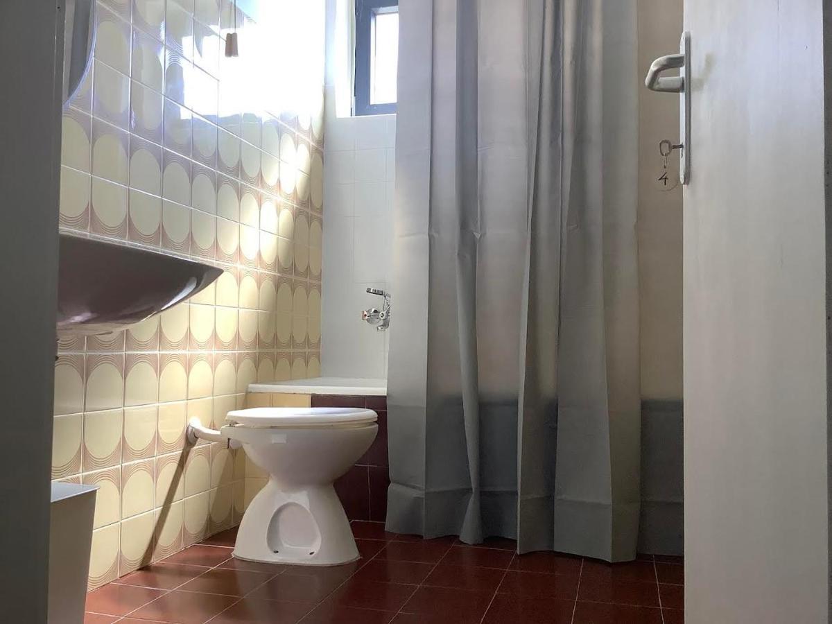 Rooms 22 - Beachfront Primošten Екстериор снимка